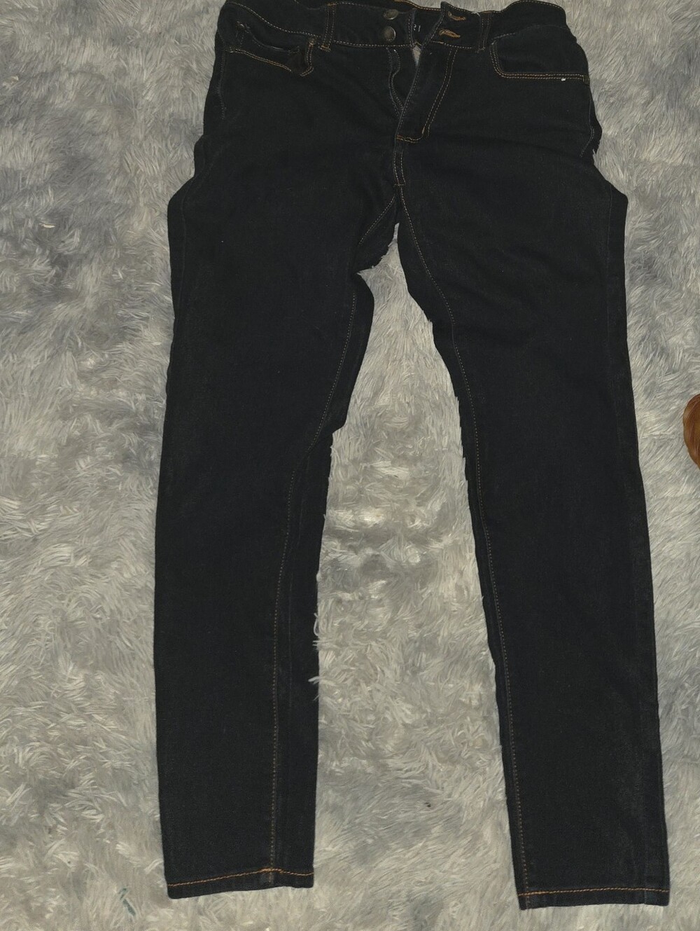 TAHARI SIZE 6 Dark Wash Skinny Jeans